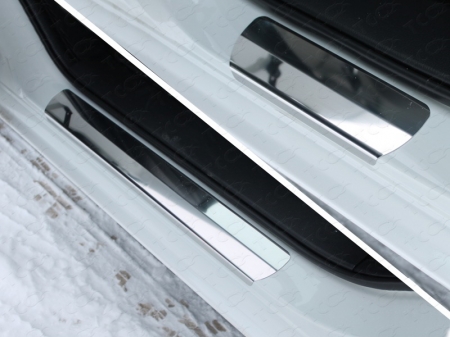 Mazda 6 2015 Накладки на пороги (лист зеркальный)
